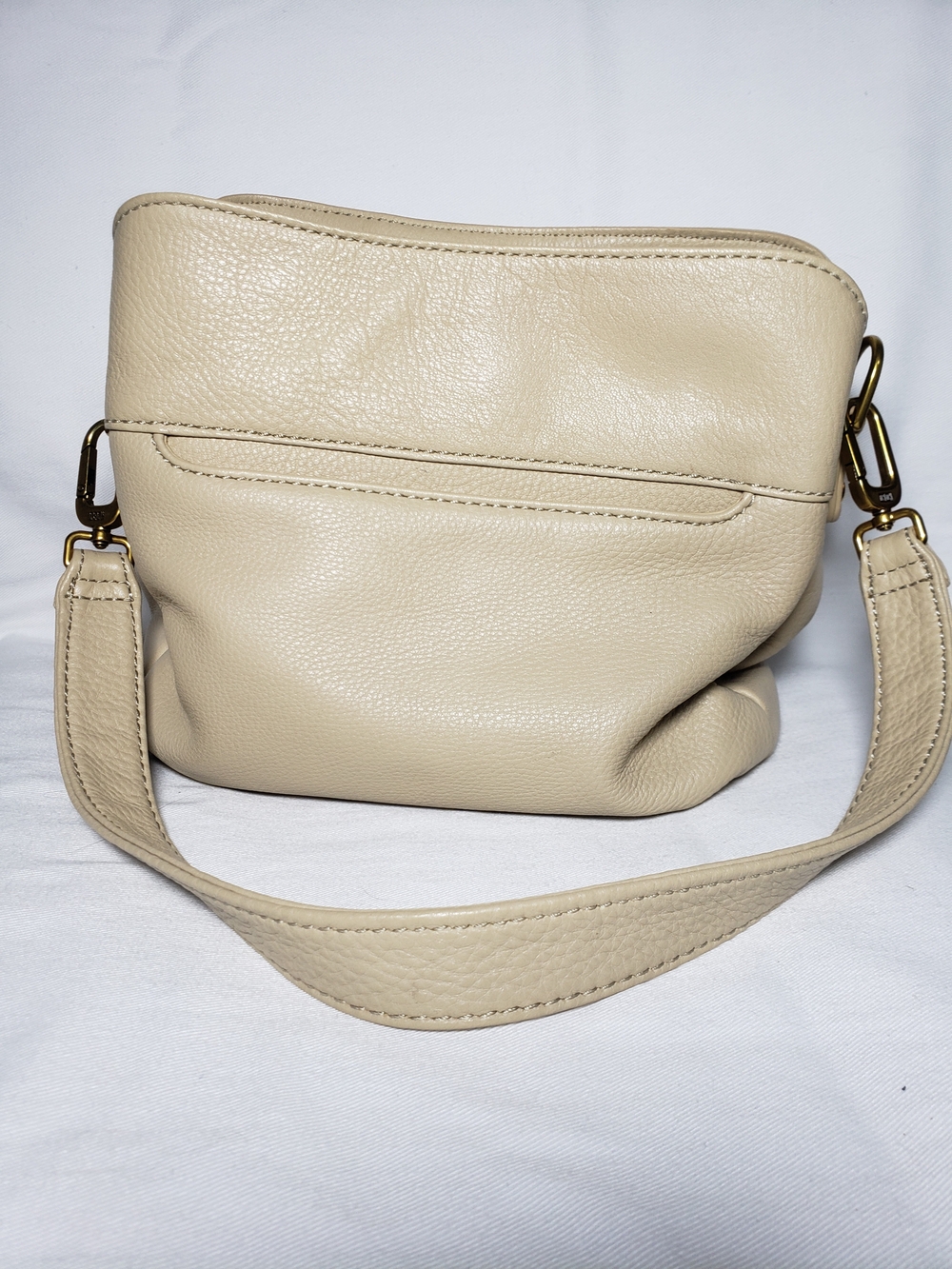 HOBO Cream Beige Pebble Leather Triple Compartment Shoulder Bag Purse Pocket